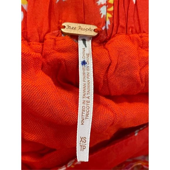 Free People Kaia Red Floral Skirt only  Size XS - Picture 7 of 7